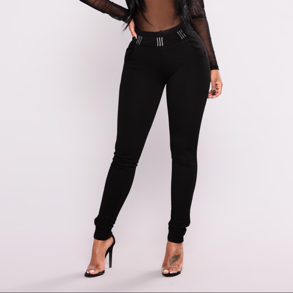 Black Ponte Leggings